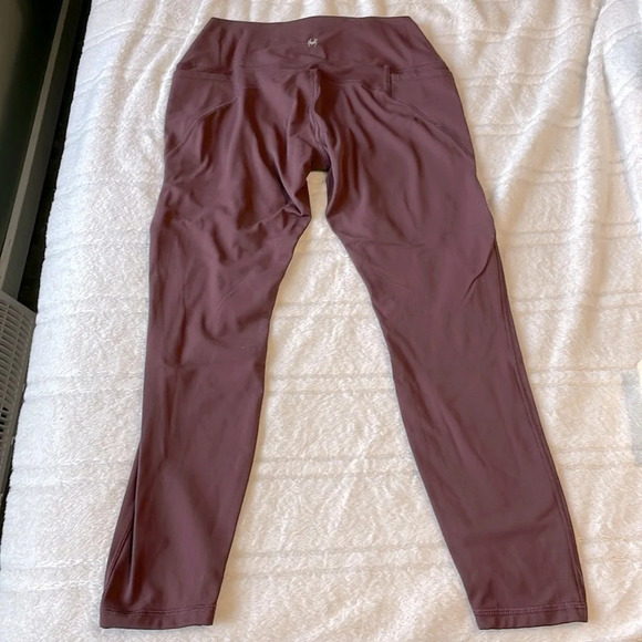 Spyder high rise capris leggings burgundy color size small - Picture 4 of 7
